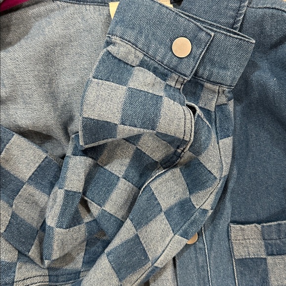 Fantastic Fawn Blue Distressed Button Down Shirt - Picture 5 of 5